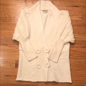 Sweater like new! Never worn.